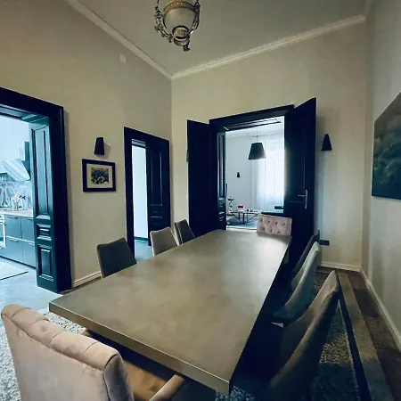 Yacht Club Apartament