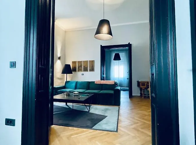 Yacht Club 오파티아