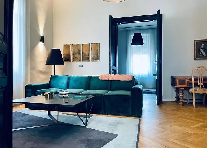 Appartamento Yacht Club *